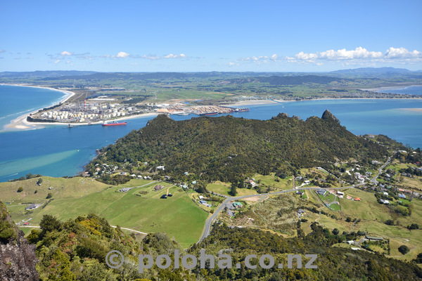 DAN2080_whangarei_harbour_mouth.jpg_600